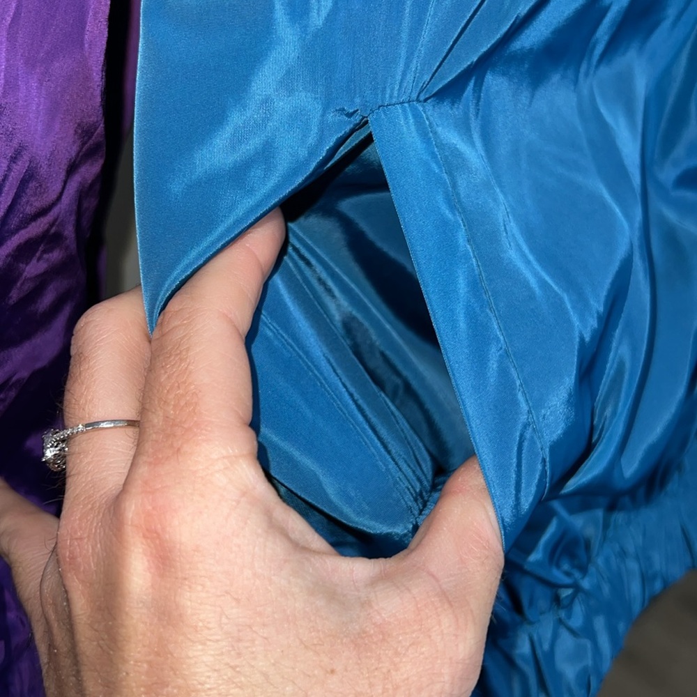 Amazon Colorblock Lightweight Packable Windbreaker- S - Picture 4 of 6
